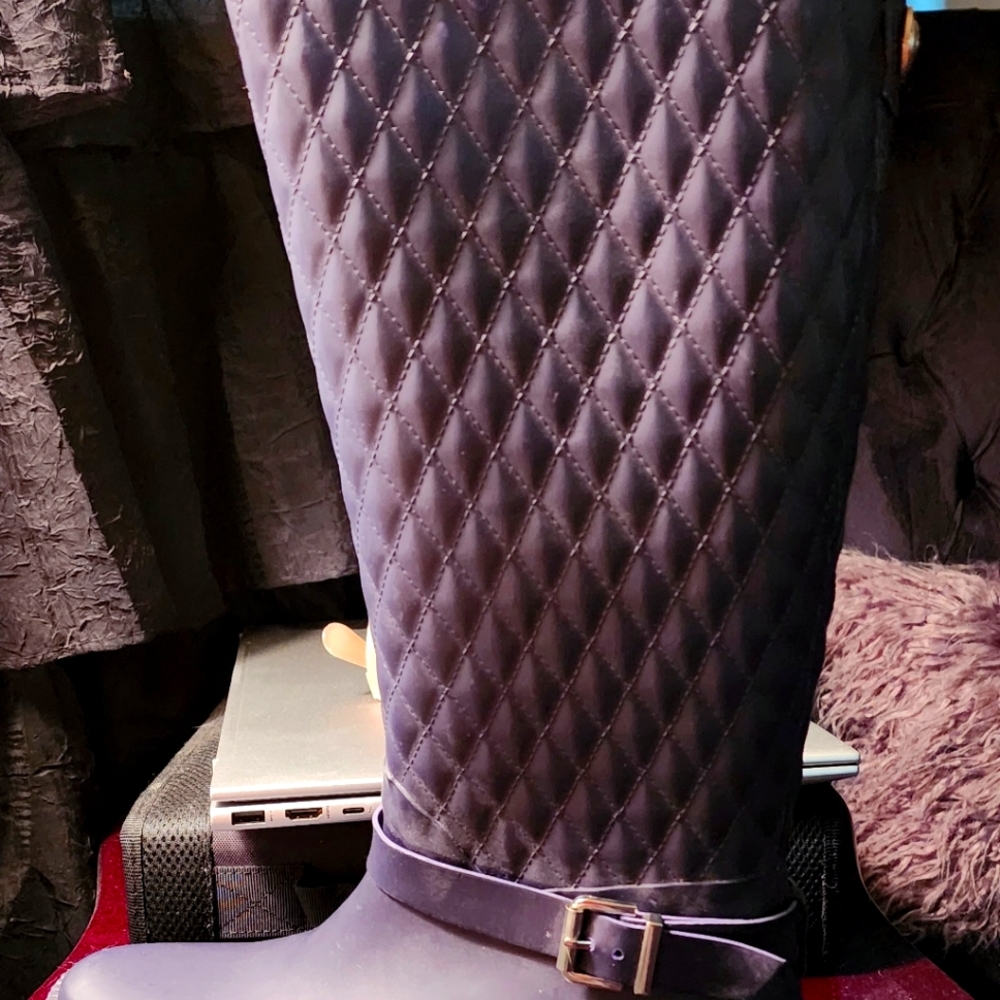 GUESS Rain Boots